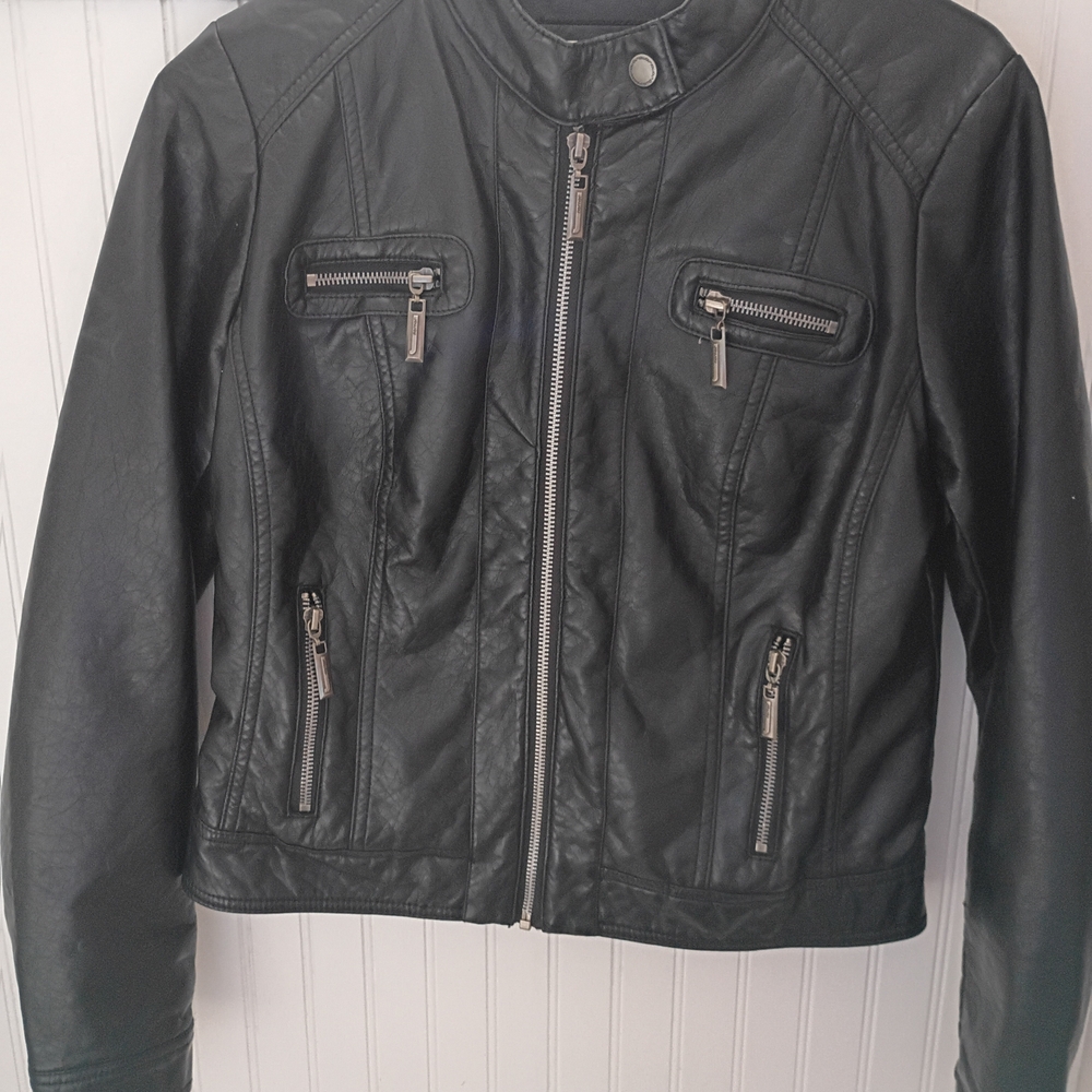 JouJou Women’s Small Black Faux Leather Moto Jacket